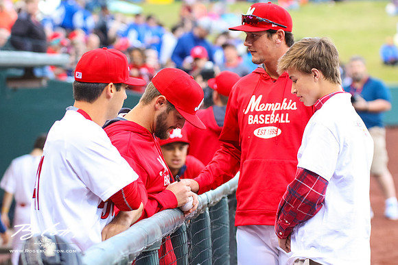 Redbirds 04-09-16-010