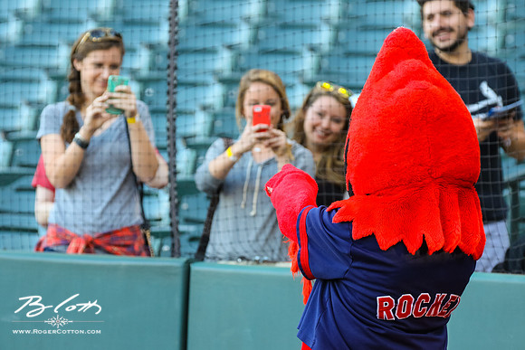 Redbirds-04-07-16-025
