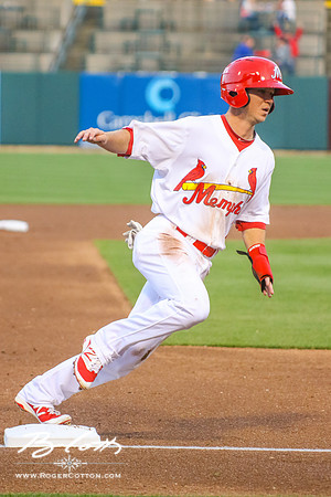 Redbirds 04-09-16-050