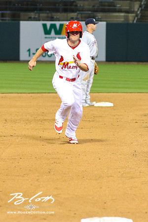 Redbirds-04-07-16-185