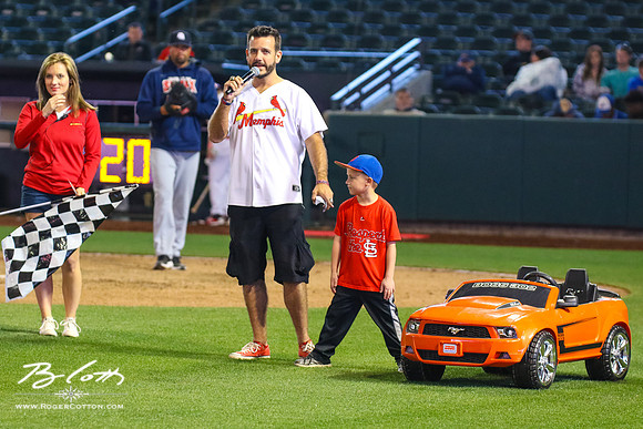 Redbirds-04-07-16-177