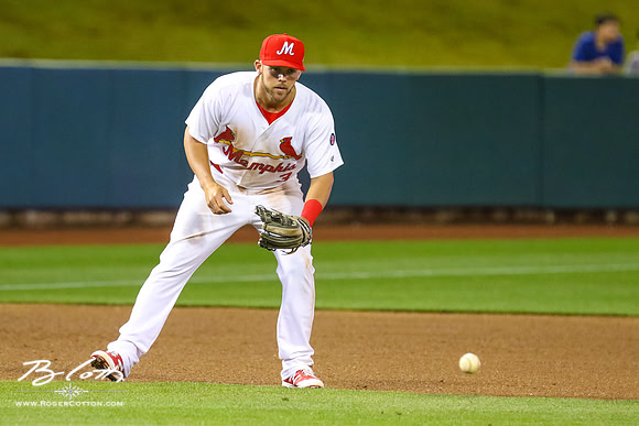 Redbirds-04-07-16-121