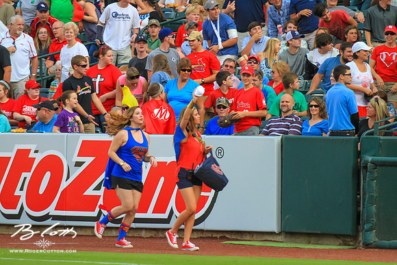 Redbirds_081515-116