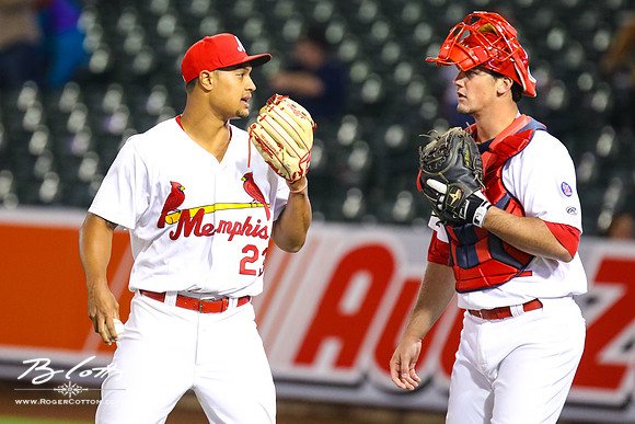 Redbirds-04-07-16-188