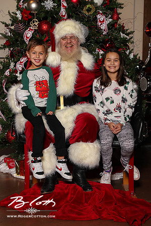 FMOMSanta21-8556