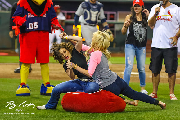 Redbirds-04-07-16-132