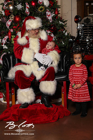 FMOMSanta21-8507