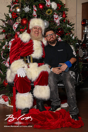 FMOMSanta21-8529