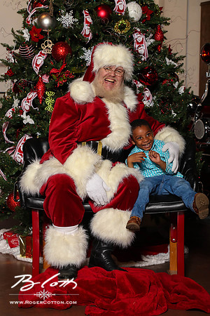 FMOMSanta21-8524