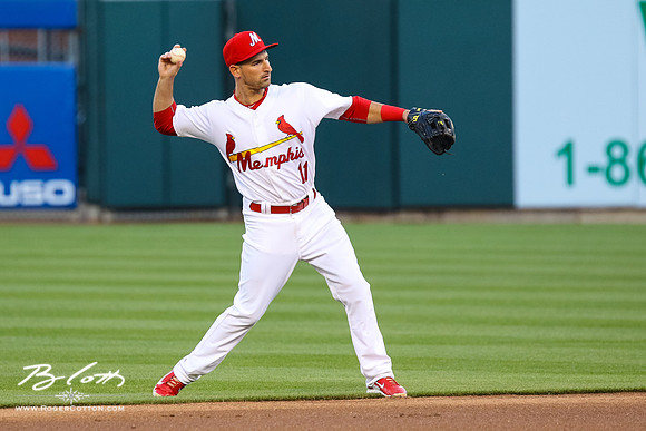 Redbirds-04-07-16-046