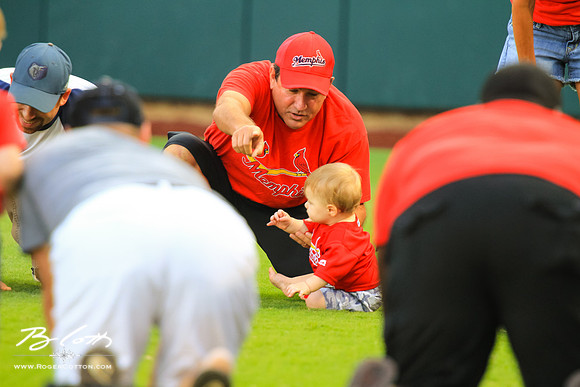 Redbirds082315-032