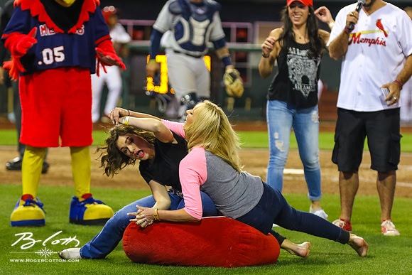Redbirds-04-07-16-133