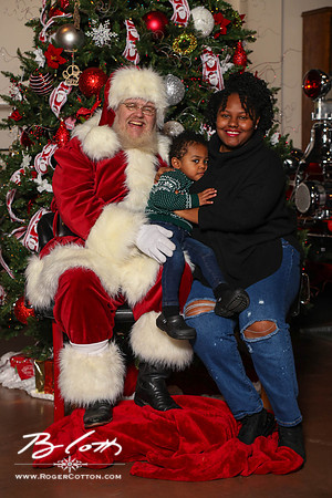 FMOMSanta21-8531