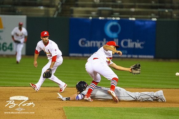 Redbirds-04-07-16-174