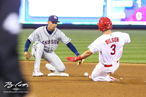 Redbirds-04-07-16-139