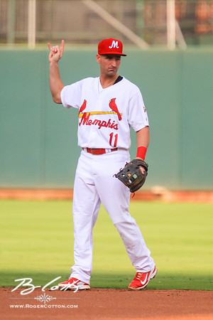 Redbirds_081515-081