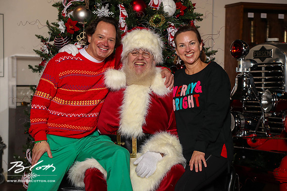 FMOMSanta21-8532