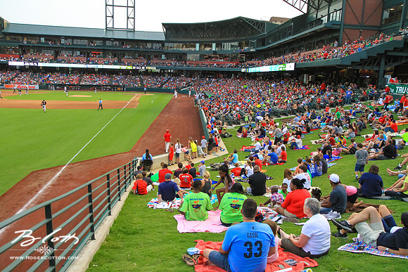 Redbirds_081515-146