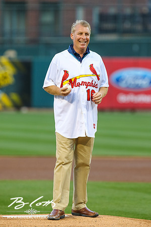 Redbirds-04-07-16-038