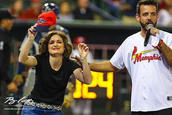 Redbirds-04-07-16-135