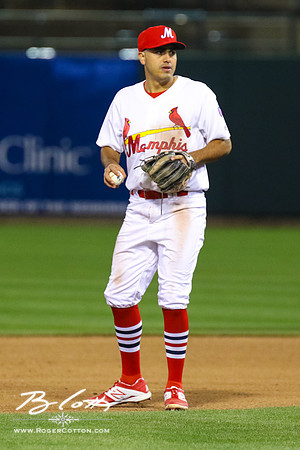 Redbirds-04-07-16-172