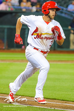Redbirds-04-07-16-087