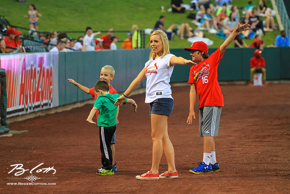 Redbirds081615-136