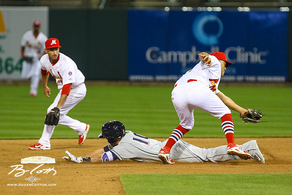 Redbirds-04-07-16-175