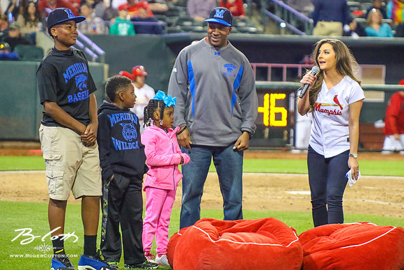 Redbirds 04-09-16-110
