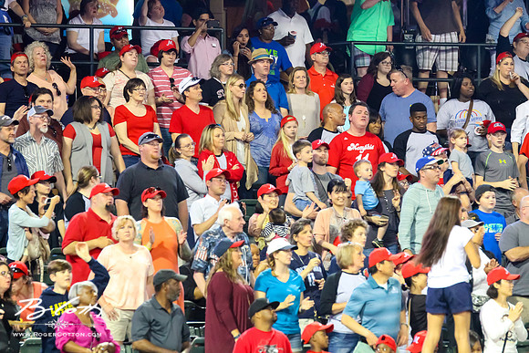 Redbirds-04-23-084