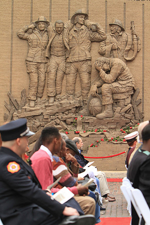 memorial2015-054