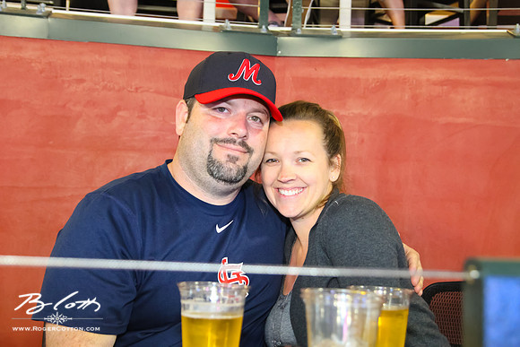 Redbirds-04-23-061