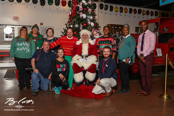 FMOMSanta21-8582