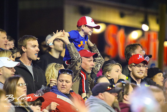 Redbirds 04-09-16-121