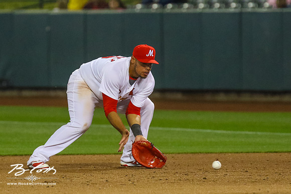 Redbirds 04-09-16-134