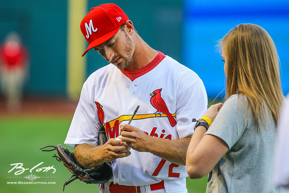 Redbirds-04-07-16-027