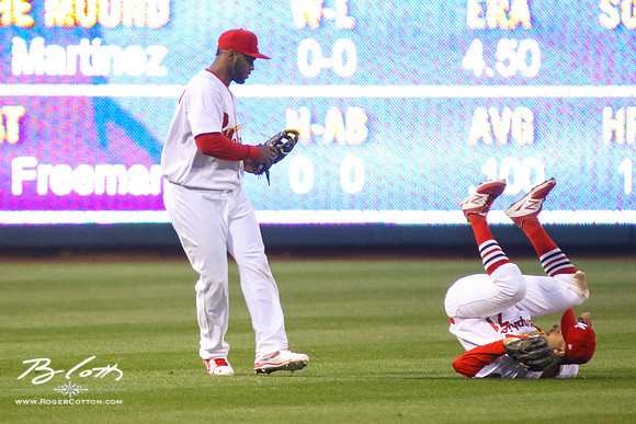 Redbirds 04-09-16-073