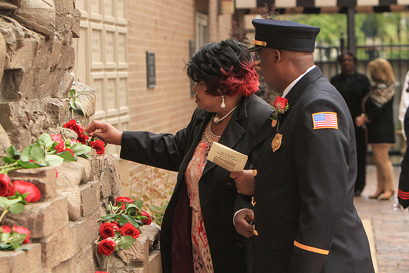 memorial2015-043