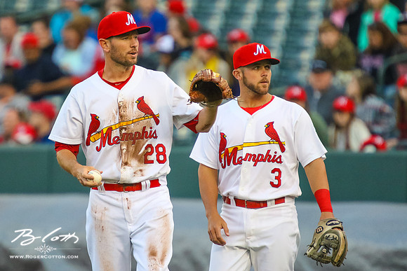 Redbirds 04-09-16-039