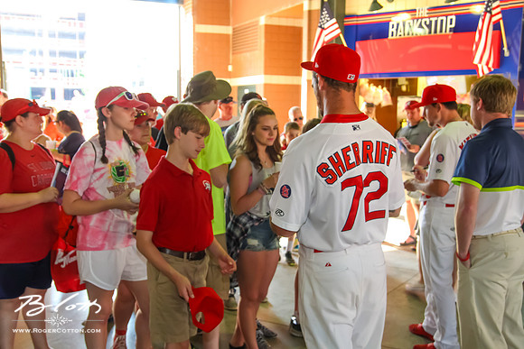 Redbirds-04-23-007
