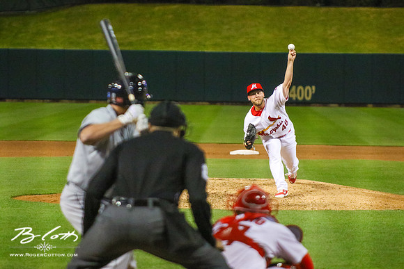 Redbirds 04-09-16-119