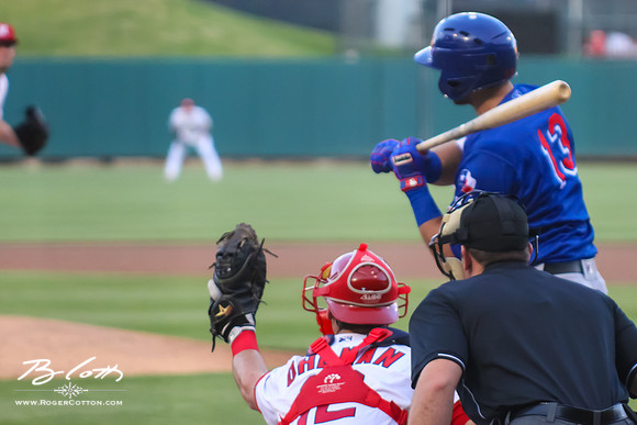 Redbirds-04-23-025