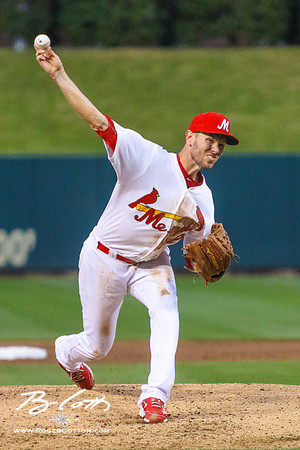 Redbirds 04-09-16-065