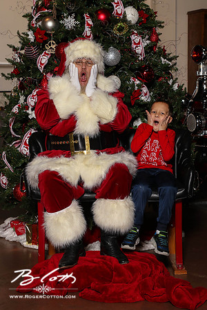 FMOMSanta21-8538