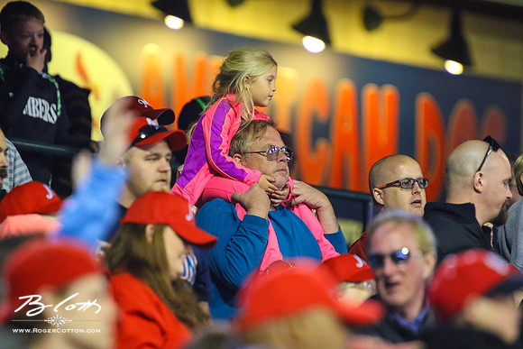 Redbirds 04-09-16-124