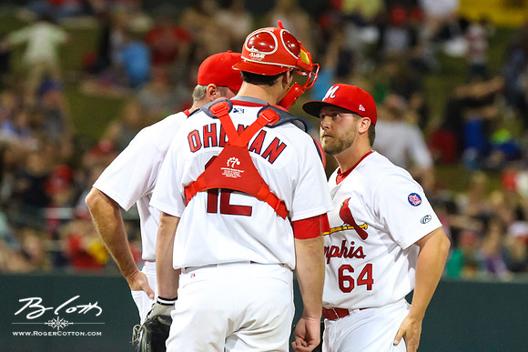 Redbirds-04-23-096