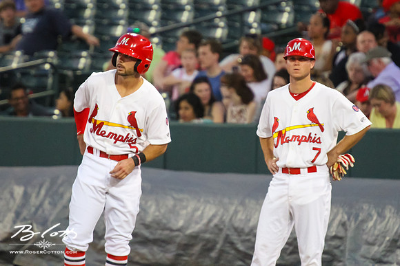 Redbirds-04-23-046
