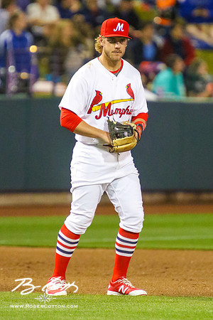 Redbirds 04-09-16-099