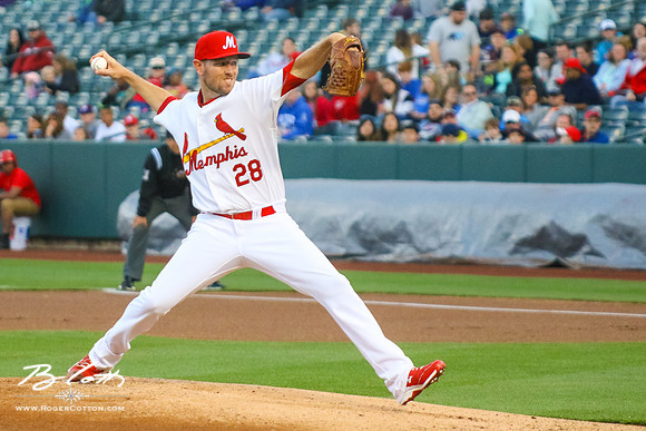 Redbirds 04-09-16-036