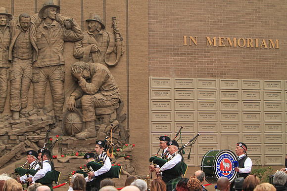 memorial2015-056